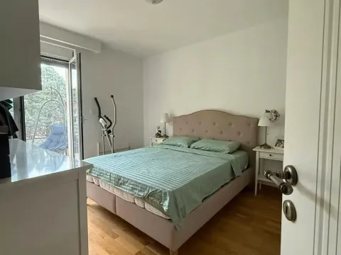 Prodaja, trosoban stan, 68m², Centar, Podgorica - image 9