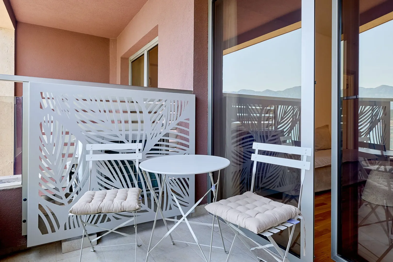 Daily-rent, two bedroom apartment, 50m², Bečići, Budva