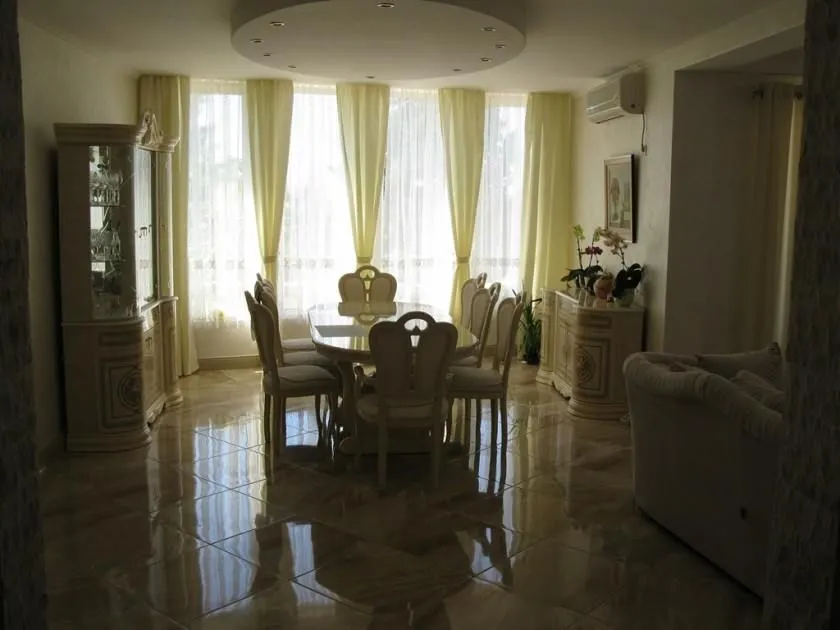 Sale, house, 420m², Šušanj, Bar