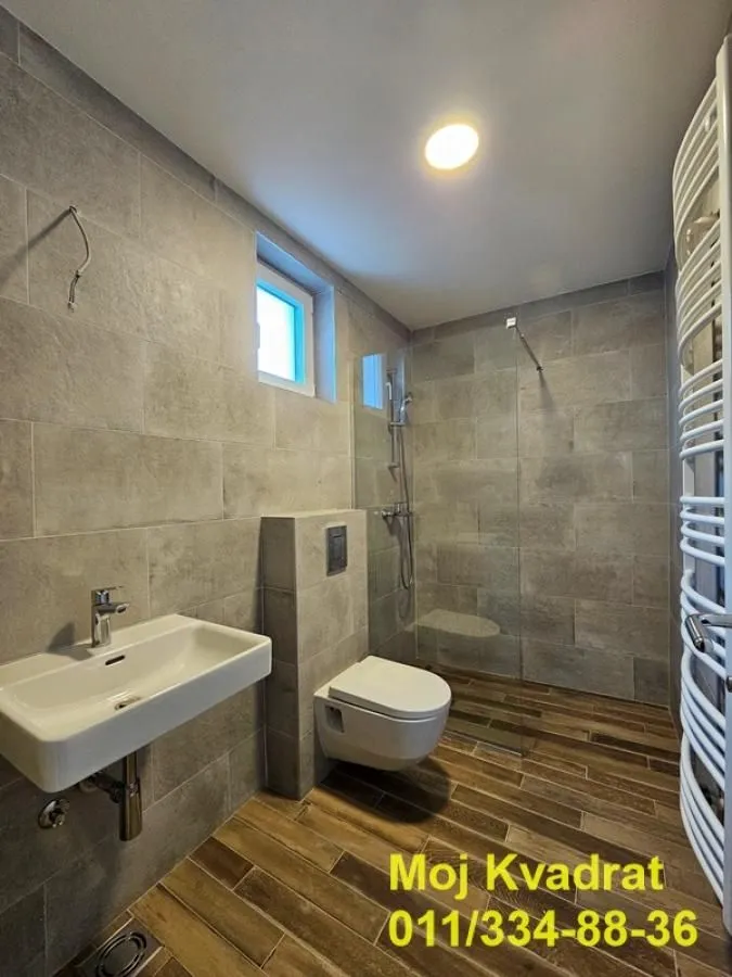 Sale, four bedroom apartment, 110m², Vukov Spomenik, Zvezdara Sve Podlokacije