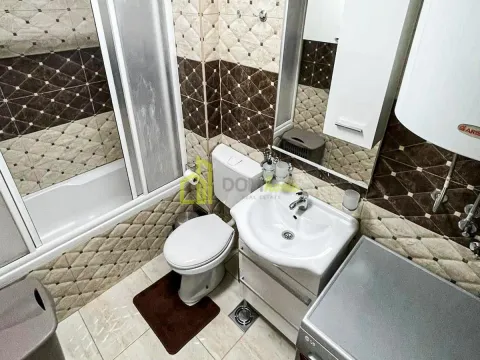 Rent, two bedroom apartment, 74m², Stara Varoš, Podgorica - image 11