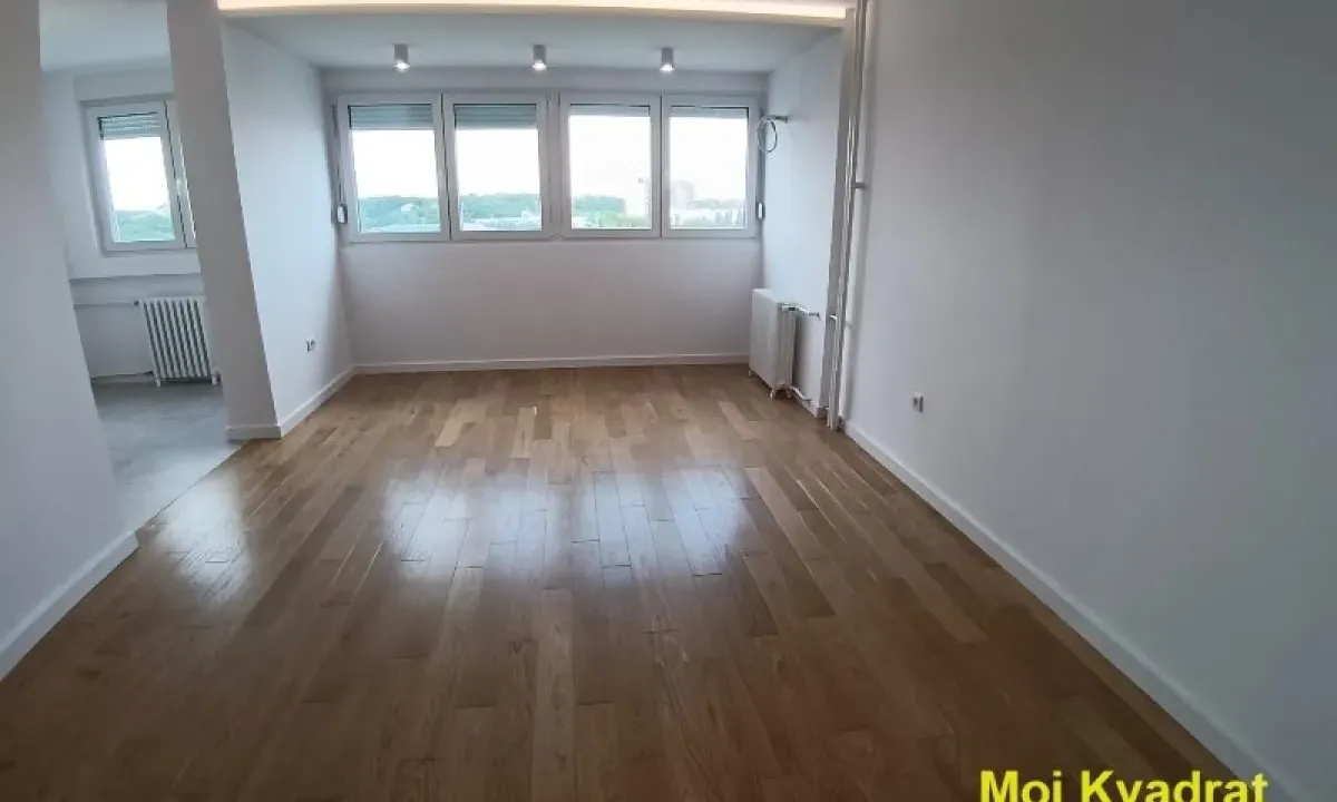 Sale, four bedroom apartment, 95m², Novi Beograd Blok 37, Novi Beograd Sve Podlokacije