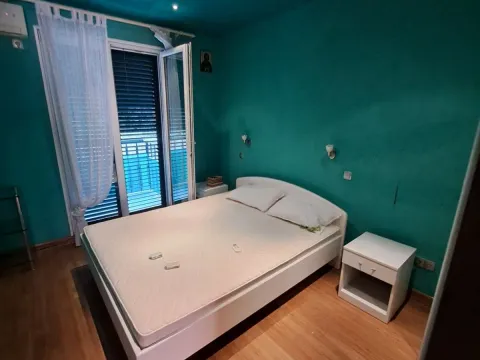 Rent, two bedroom apartment, 54m², Risan, Kotor - image 4