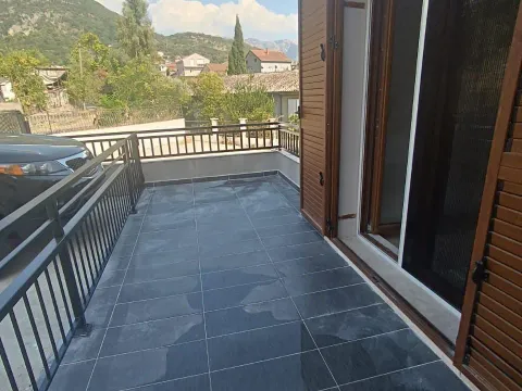 Rent, one bedroom apartment, 50m², Centar, Tivat - image 16