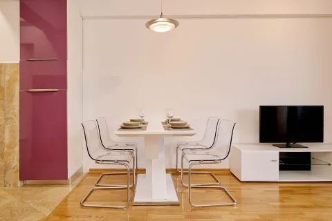 Daily-rent, two bedroom apartment, 50m², Bečići, Budva - image 9
