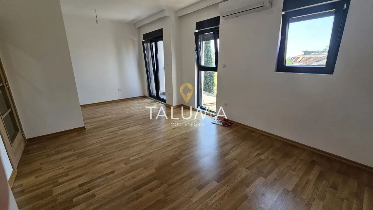 Izdavanje, jednosoban stan, 50m², Zagorič, Podgorica