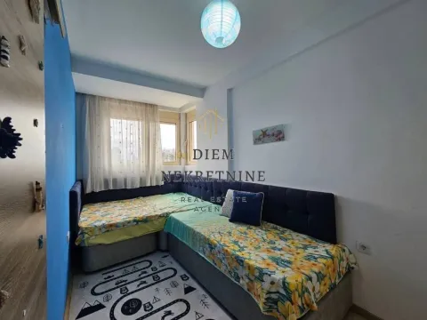 Rent, one bedroom apartment, 55m², Šušanj, Bar - image 10