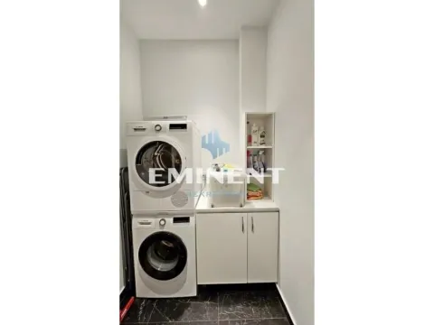 Izdavanje, četvorosoban stan, 178m², Kalenić Pijaca, Vračar Sve Podlokacije - image 20