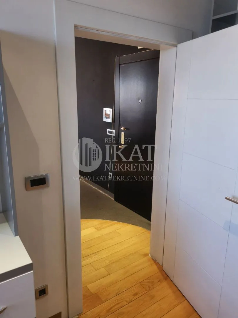 Rent, office space, 70m², Stari Grad, Beograd