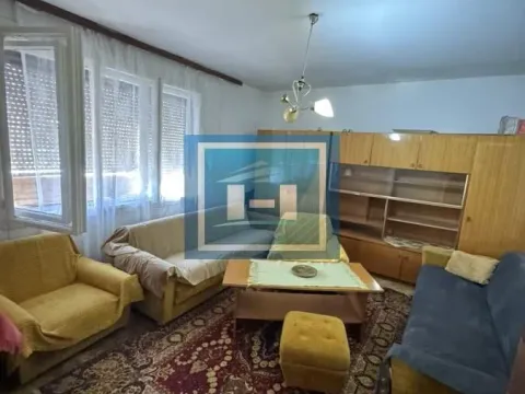 Sale, one bedroom apartment, 37m², Dom Zdravlja, Ćuprija - image 1