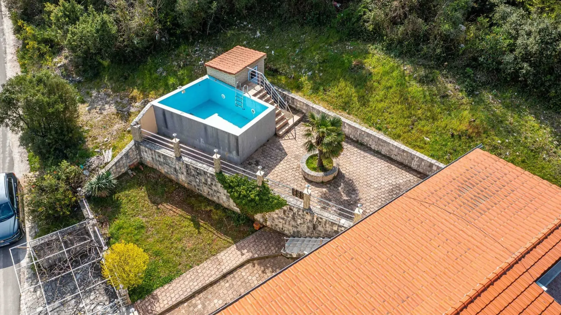 Sale, house, 160m², Utjeha, Bar