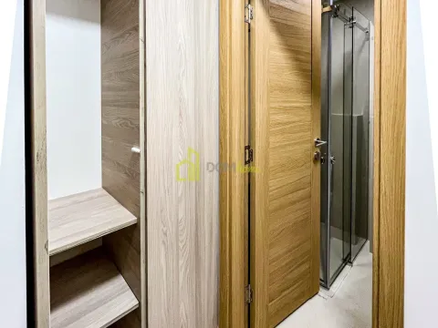 Prodaja, dvosoban stan, 69m², New City, Podgorica - image 5