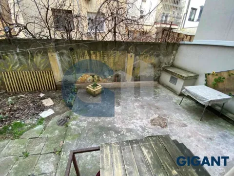 Izdavanje, trosoban stan, 90m², Kalenić Pijaca, Vračar Sve Podlokacije - image 13