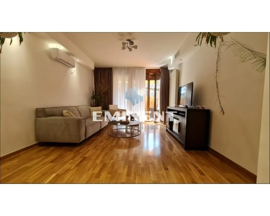 Sale, three bedroom apartment, 82m², Novi Beograd Sve Podlokacije, Beograd