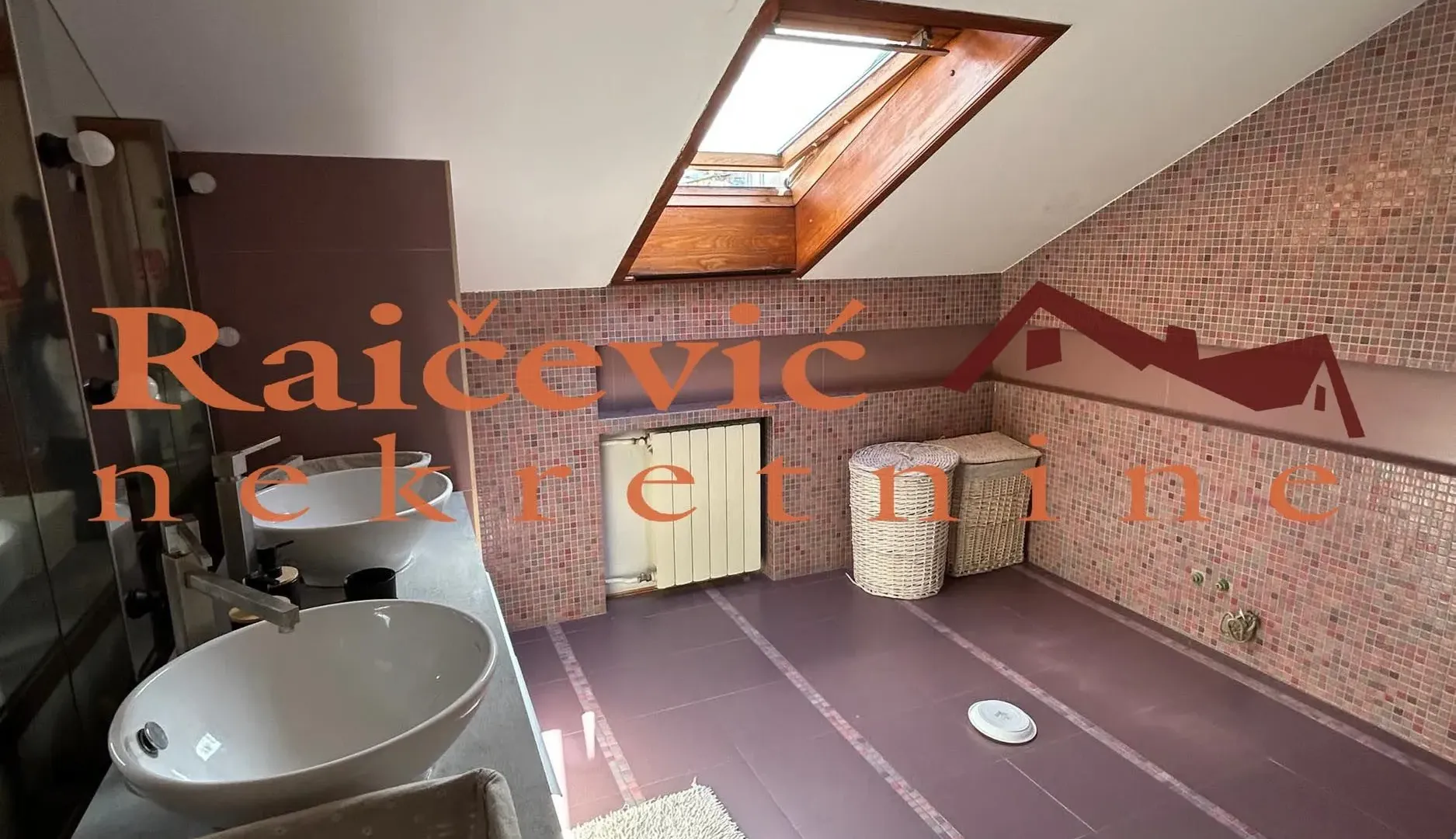 Prodaja, trosoban stan, 82m², Stari Grad, Beograd
