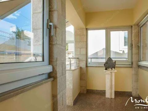 Prodaja, kuća, 1034m², Budva, Crna Gora - image 7