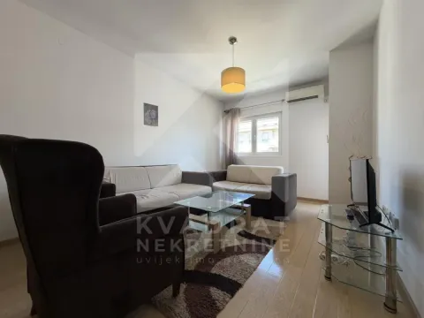 Rent, one bedroom apartment, 48m², City Kvart, Podgorica - image 2