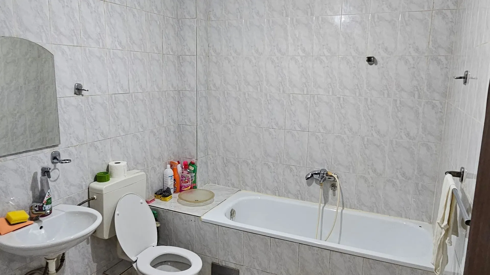Prodaja, jednosoban stan, 58m², Stari Aerodrom, Podgorica