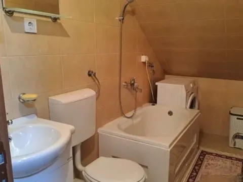 Rent, one bedroom apartment, 42m², Zelenika, Podgorica - image 6