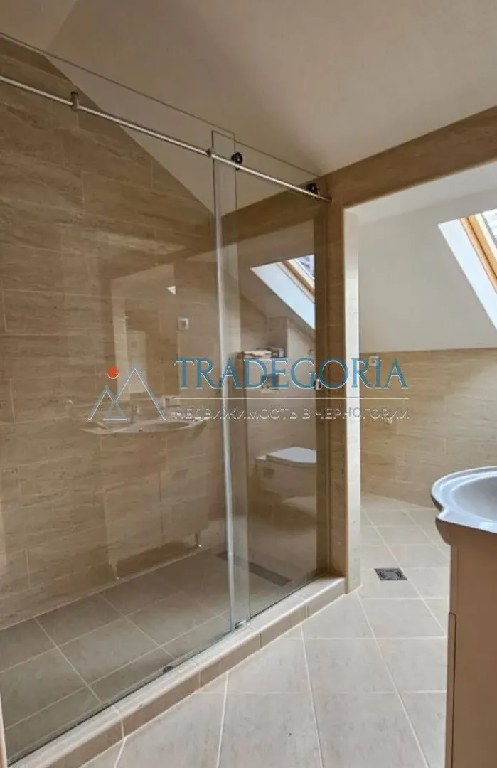 Prodaja, dvosoban stan, 100m², Budva, Crna Gora