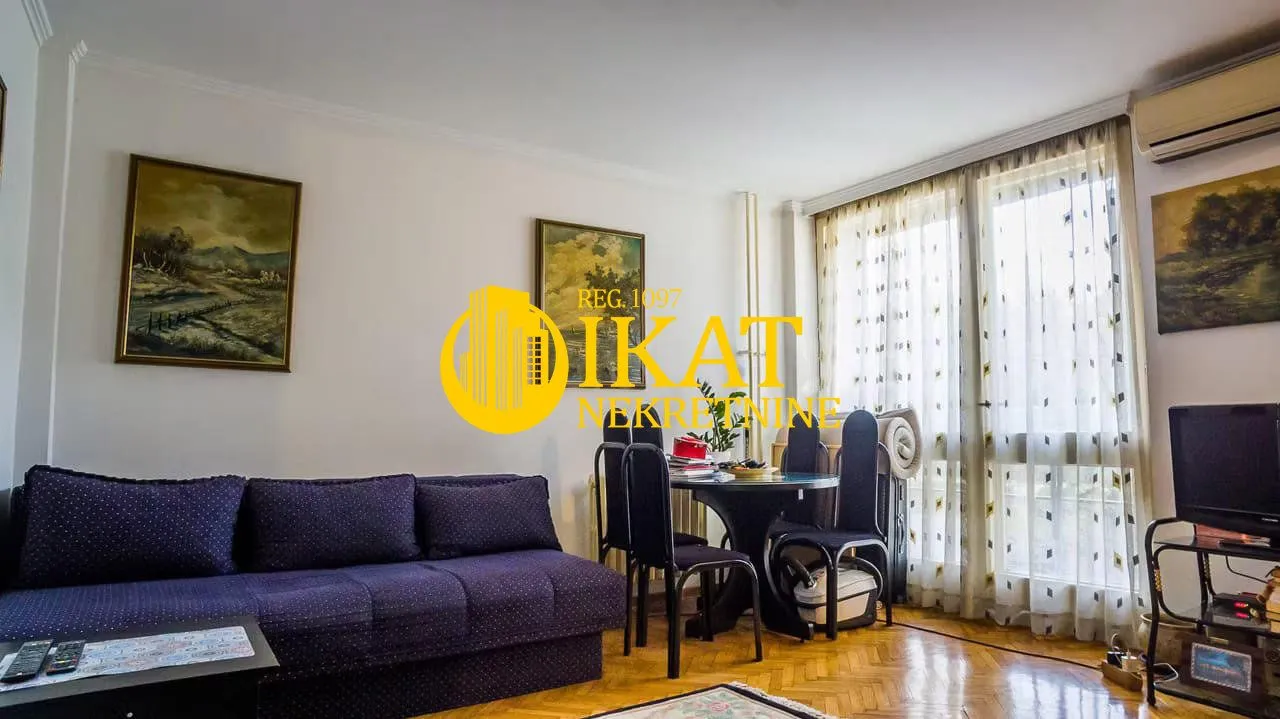 Prodaja, jednosoban stan, 25m², Šumice, Beograd