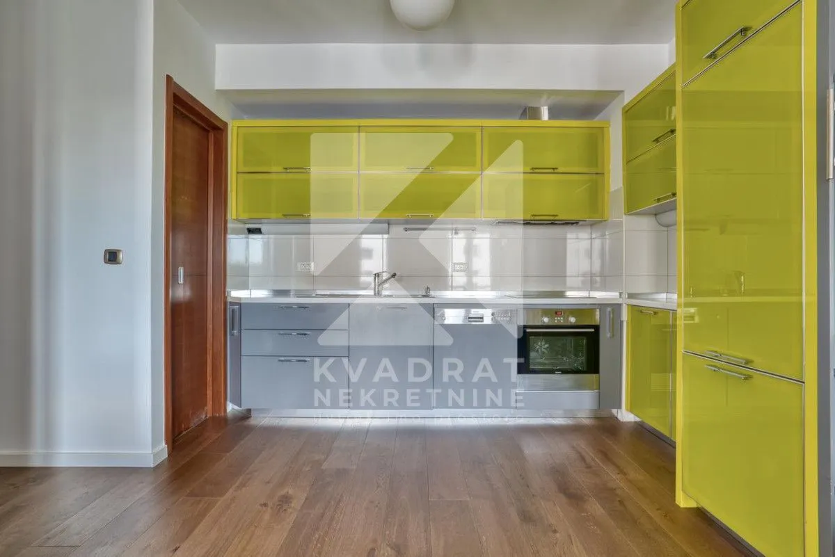 Rent, two bedroom apartment, 90m², Centar, Podgorica