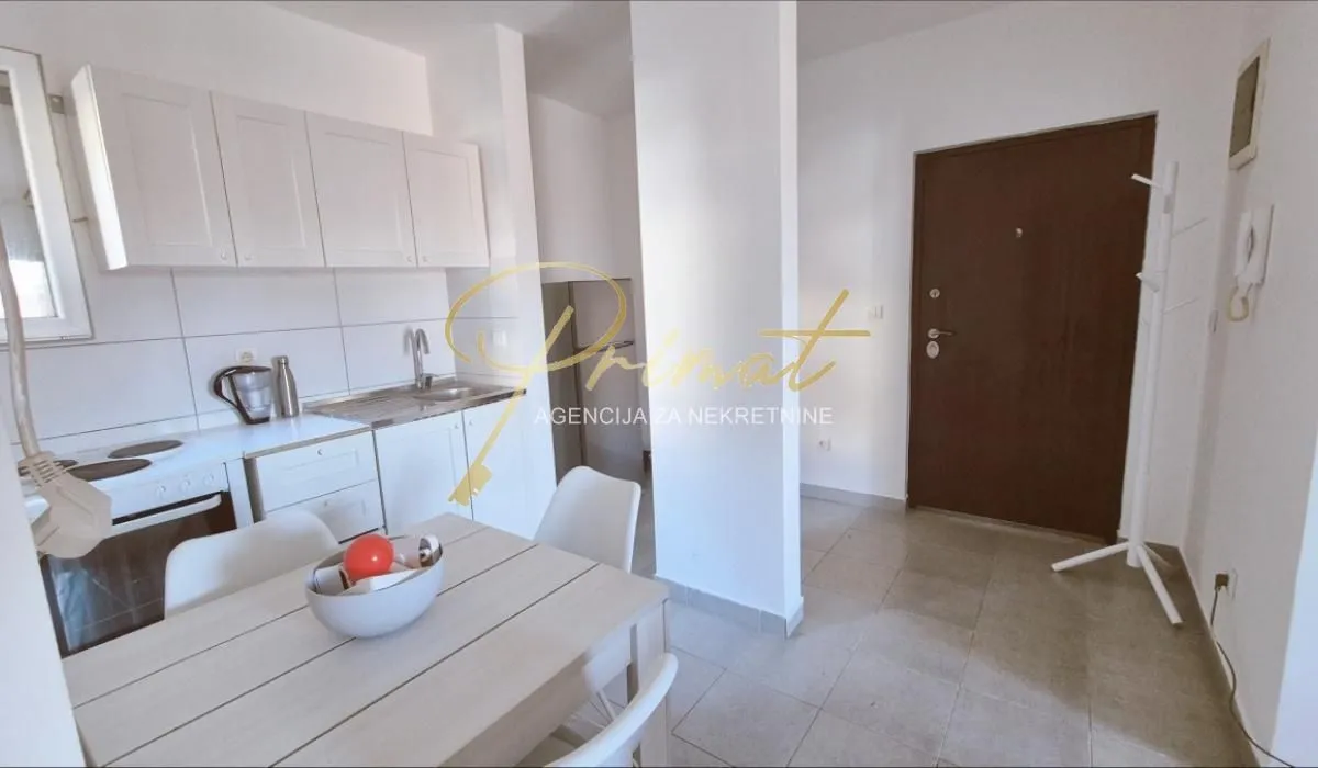Rent, two bedroom apartment, 40m², Gradska Bolnica, Zvezdara Sve Podlokacije