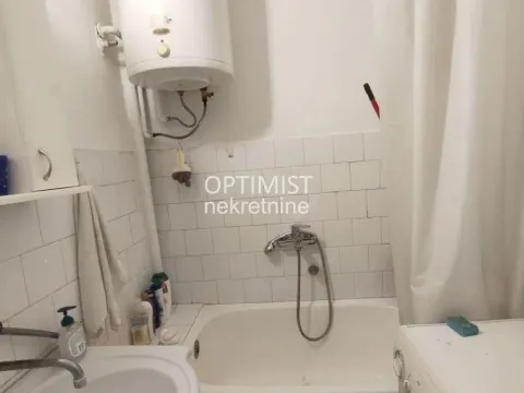 Prodaja, trosoban stan, 71m², Autokomanda, Voždovac Sve Podlokacije - image 13