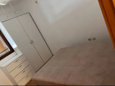 Rent, one bedroom apartment, 45m², Stari Aerodrom, Podgorica - image 9