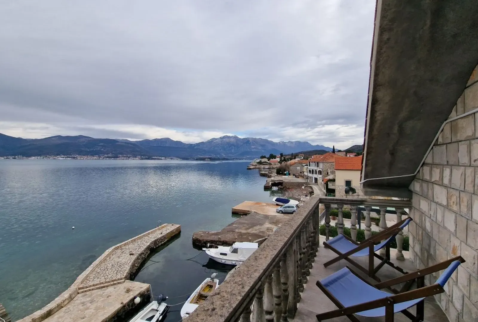 Prodaja, kuća, 180m², Krašići, Tivat