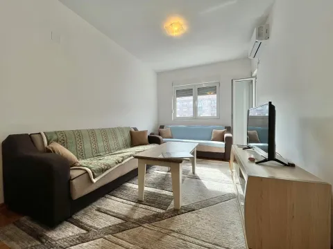 Rent, one bedroom apartment, 59m², Central Point, Podgorica - image 1098