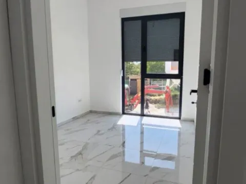 Sale, three bedroom apartment, 62m², Aerodrom, Kragujevac - image 3