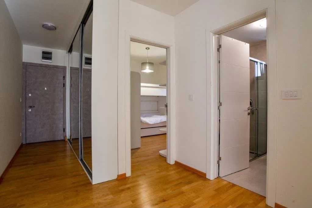 Prodaja, trosoban stan, 94m², Bečići, Budva