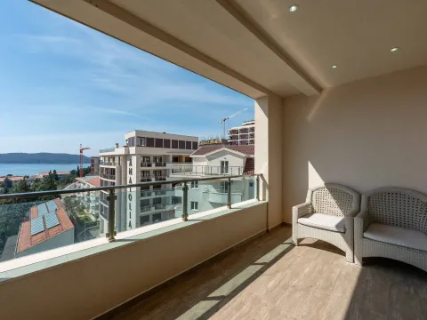Sale, three bedroom apartment, 115m², Bečići, Budva - image 19