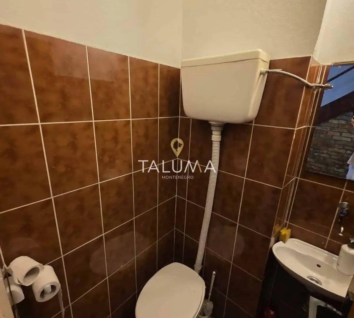 Rent, office space, 130m², Stara Varoš, Podgorica