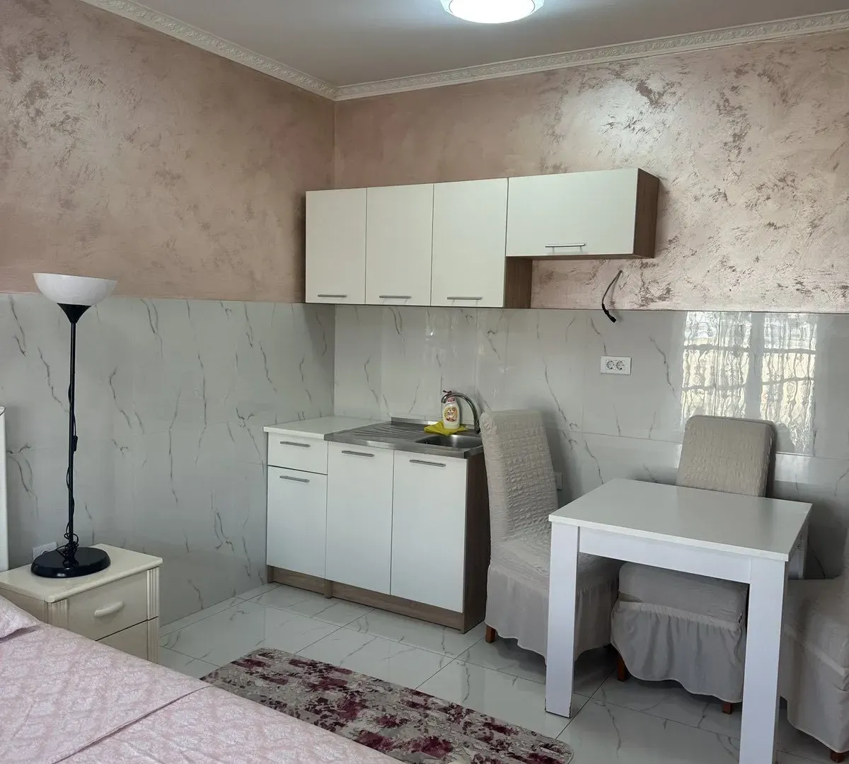 Prodaja, garsonjera, 29m², Stari Aerodrom, Podgorica