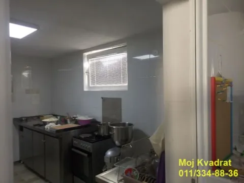 Izdavanje, poslovni prostor, 270m², Mirijevo Sve Podlokacije, Beograd - image 4