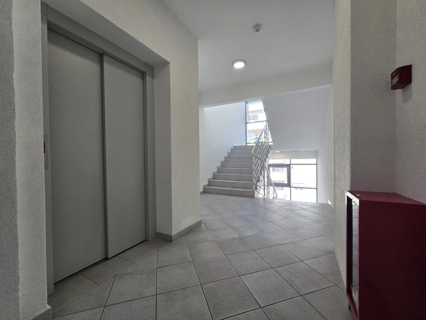 Prodaja, garsonjera, 24m², Tuški Put, Podgorica