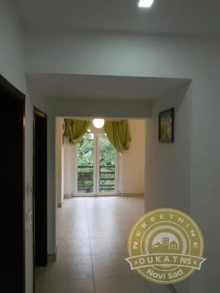 Prodaja, kuća, 104m², Rakovac, Novi Sad Sve Podlokacije