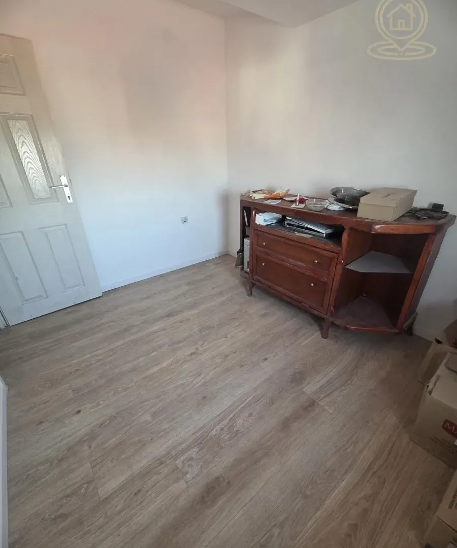 Prodaja, jednosoban stan, 40m², Pantelej, Niš