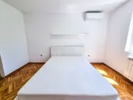 Rent, house, 250m², Mareza, Podgorica - image 6