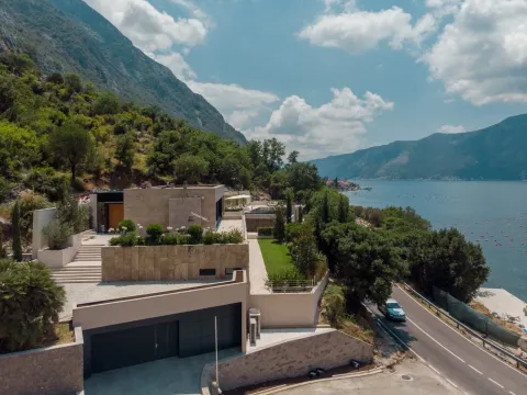 Prodaja, kuća, 526m², Orahovac, Kotor - image 3