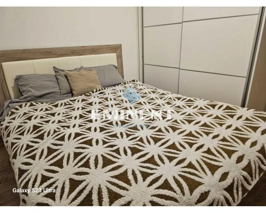 Izdavanje, dvosoban stan, 50m², Lekino Brdo, Voždovac Sve Podlokacije