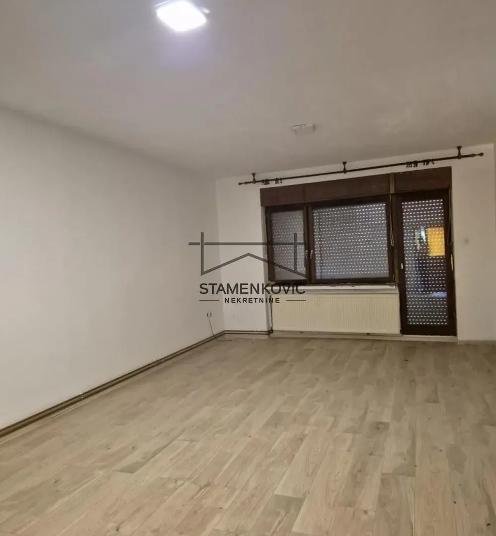 Prodaja, kuća, 220m², Sremski Karlovci, Novi Sad