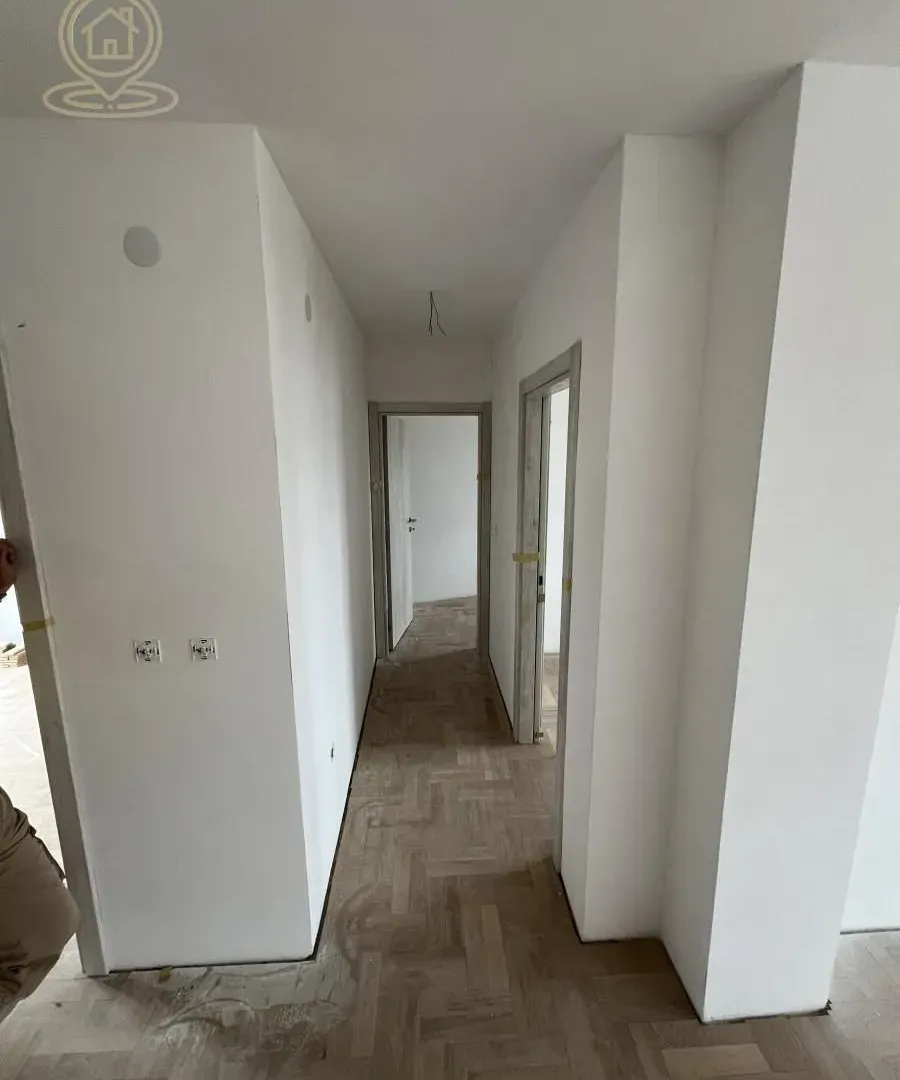 Prodaja, četvorosoban stan, 75m², Medijana, Niš