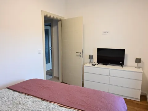 Rent, one bedroom apartment, 50m², Zagorič, Podgorica - image 7