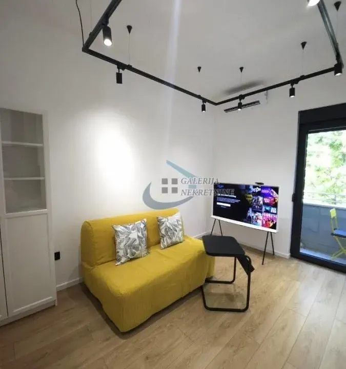 Prodaja, jednosoban stan, 33m², Stari Grad, Beograd