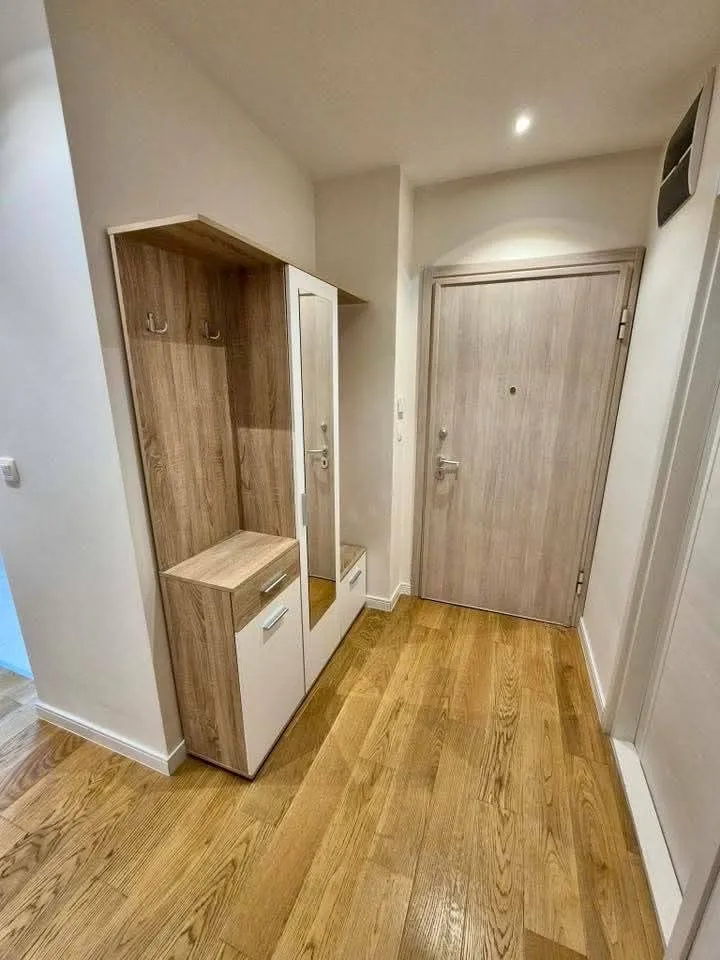 Rent, one bedroom apartment, 48m², Centar, Bar