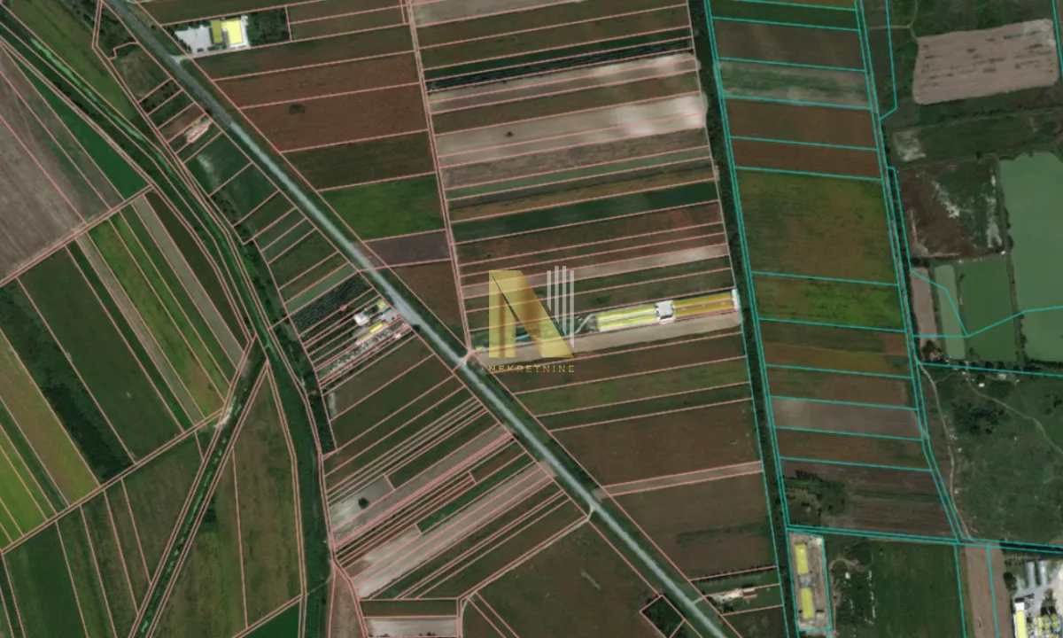 Sale, land lot, 1800m², Kać, Novi Sad Sve Podlokacije