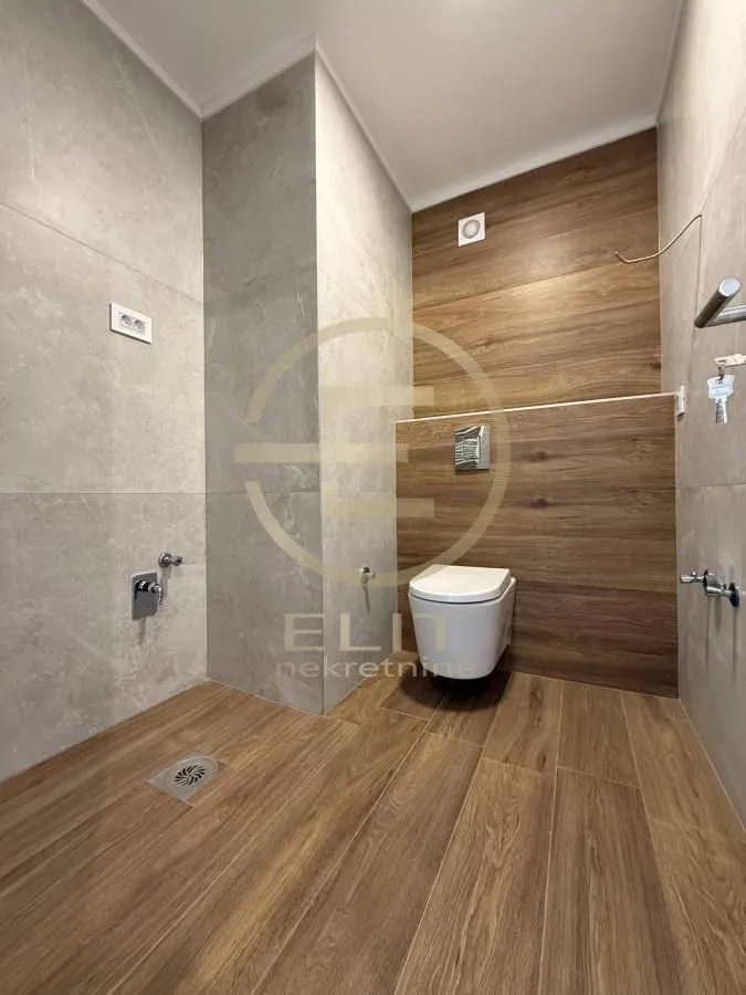 Prodaja, stan, 100m², Liman 1, Novi Sad Sve Podlokacije